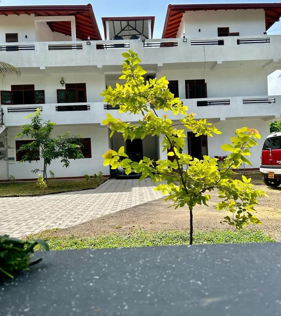 Apartment Unic Residence And Transit Hotel Katunayake