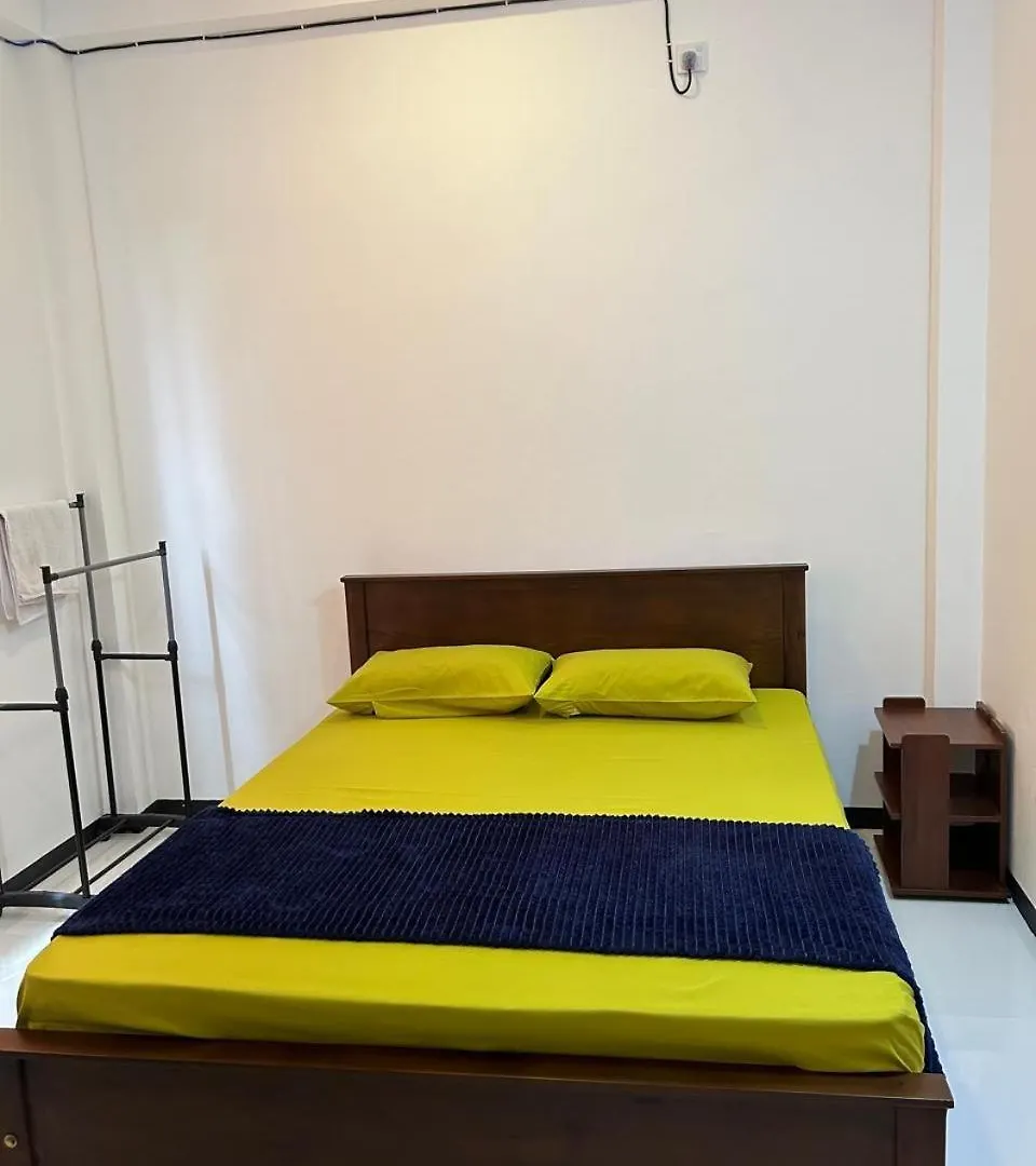 Unic Residence And Transit Hotel Katunayake Apartment