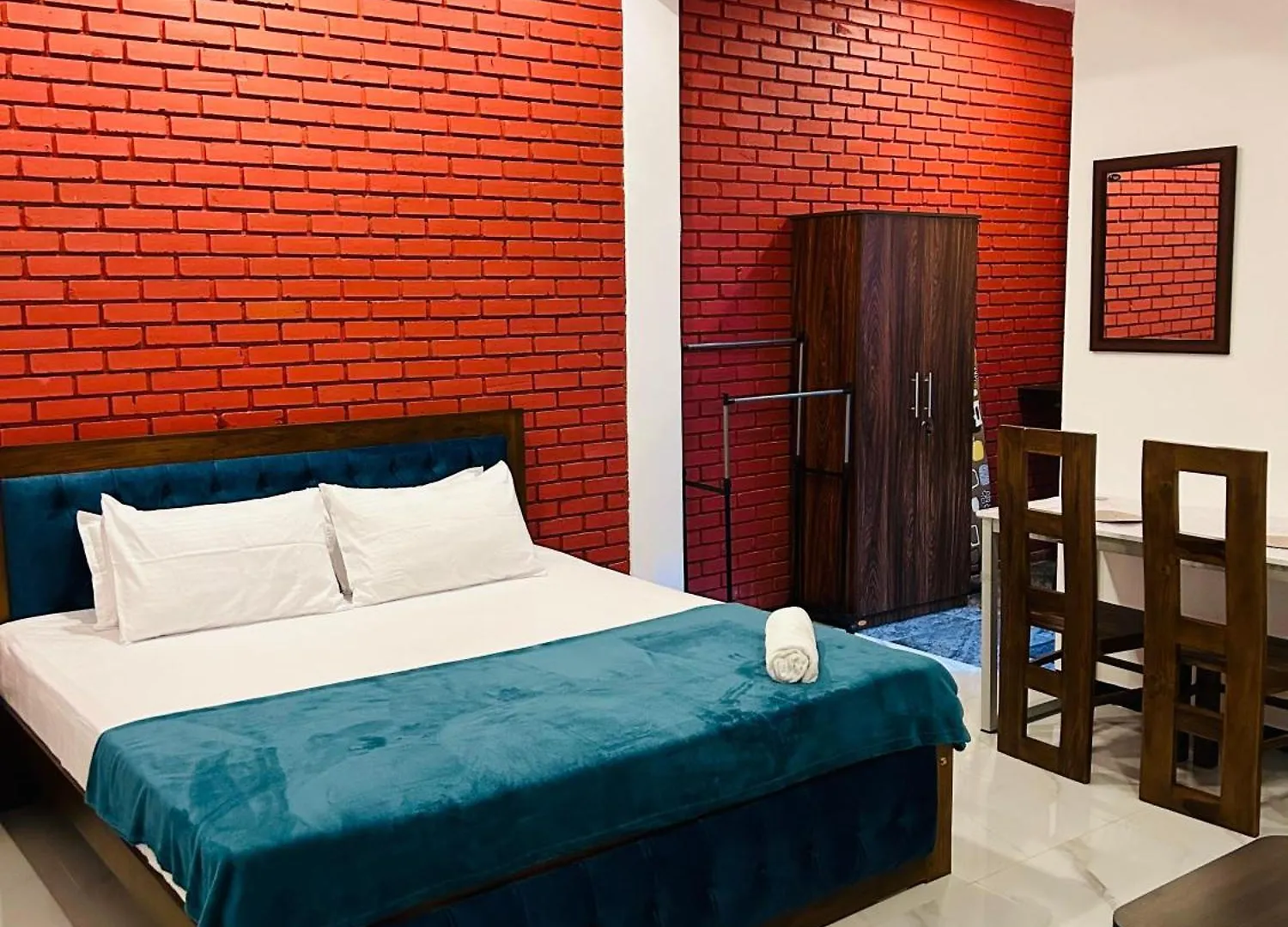 Unic Residence And Transit Hotel Katunayake 0*,  Sri Lanka